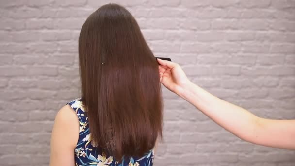 Sick, cut and healthy hair care straightening. Before and after treatment — Stock Video