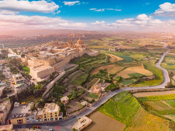 Mdina Katedrali 'nin eski kalesi, Malta. Havadan üst görünüm — Stok fotoğraf