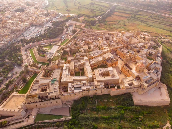 Mdina Katedrali 'nin eski kalesi, Malta. Havadan üst görünüm — Stok fotoğraf