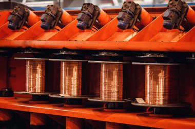 Bakır kablo üretimi, fabrikada bronz kablo.