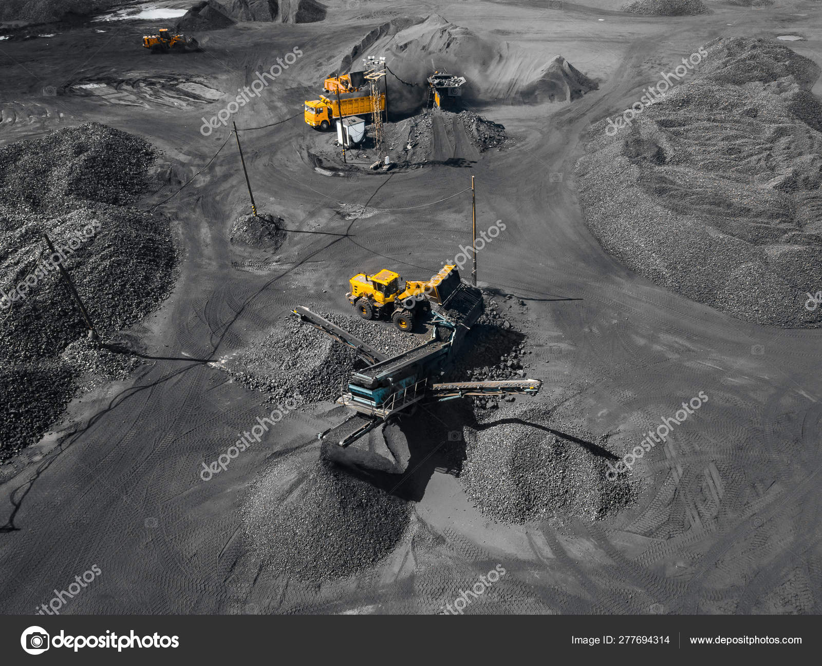 Mina a cielo abierto, industria extractiva para carbón, vista
