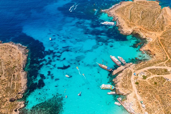 Panorama strand Blå Lagune Comino Malta. Luftfoto - Stock-foto