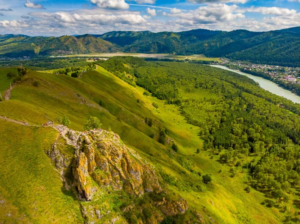 Blauwe Katun rivier Altai bergen republiek Rusland, bovenaanzicht vanuit de lucht — Stockfoto