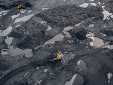 Kömür madenciliği açık bir çukur çıkarma endüstrisi, en üst düzey hava manzarası.