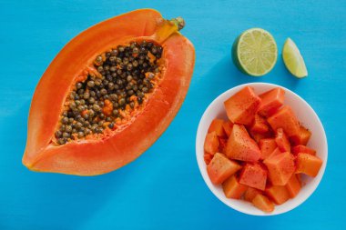 chili, Meksikalı çerez, Meksika baharatlı yiyecek ile papaya meyve kase