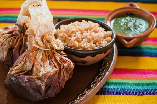 Mixiotes Alimentos Mexico Carne Res Mexicana Envoltura Cordero Picante — Foto de Stock