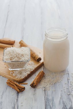 Horchata pirinç ve tarçın ile Meksika, Meksika içki yapılan bir içki olduğunu
