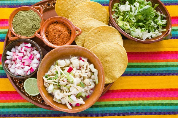 Mexická Kukuřičná Polévka Pozole Tradiční Jídlo Mexiku Kukuřičného Zrna — Stock fotografie