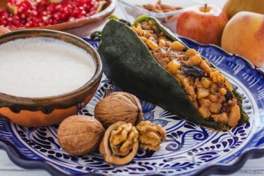 Chiles tr Nogada, Puebla Meksika malzemeler geleneksel Meksika mutfağı