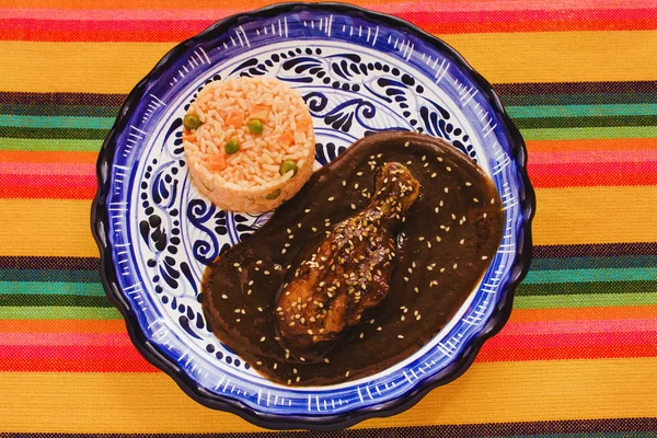 Mole Poblano Con Pollo Arroz Comida Mexicana Puebla México — Foto de Stock