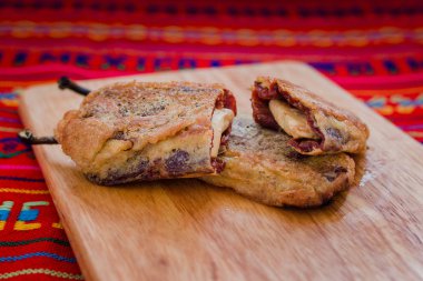 chipotles navidad Meksika beyaz peynir, Noel için geleneksel Meksika yemeği