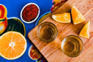 Mezcal vurdu biber tuz ve agav solucan, Meksika Meksika içki ile