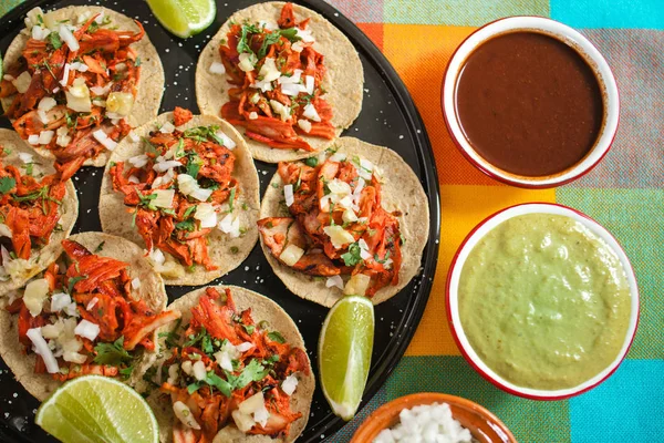 Taco's al pastor, Mexicaanse taco, straatvoedsel in mexico-stad — Stockfoto
