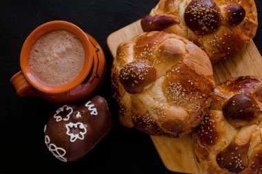 Pan de Muerto, Meksika'da Ölüler Günü kutlamalarımeksika tatlı ekmek