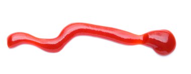 Beyaz arkaplanda izole edilmiş kırmızı ketçap domates sosu