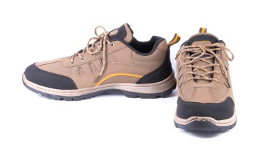 Kahverengi ayakkabılar beyaz arkaplanda izole edilmiş