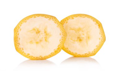 Muz dilim beyaz arka plan üzerinde izole. Kırpma yolu ile.