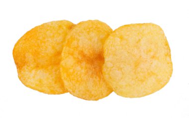 Patates cipsi beyaz arkaplanda izole