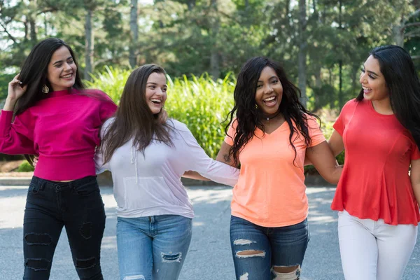 Group Young Female Friends Spending Time Together — Stock Photo, Image