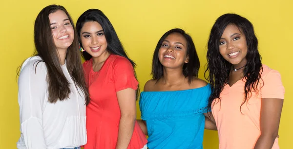 Group Young Female Friends Spending Time Together — Stock Photo, Image