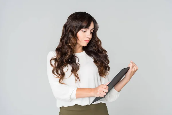 Retrato Una Mujer Negocios Hispana Feliz —  Fotos de Stock