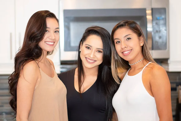 Three Mixed Race Mothers Having Good Time Together — Stock Photo, Image