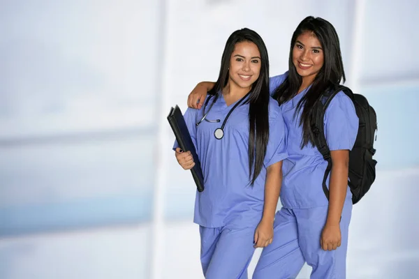 Grupo Estudiantes Enfermería Que Trabajan Educación —  Fotos de Stock