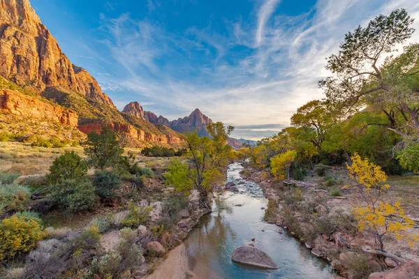 Parque Nacional Zion en los Estados Unidos — Foto de Stock
