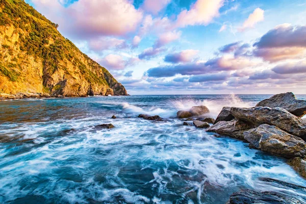 Riomaggiore em Cinque terre — Fotografia de Stock