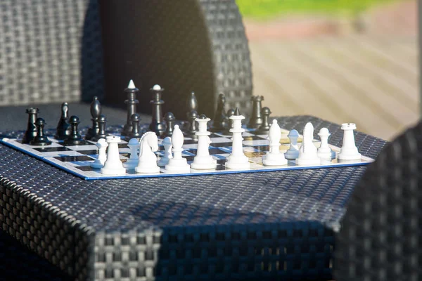 Chessboard Rattan Table Garden Summer Travel Vacation Holidays Concept Education — Stock Photo, Image