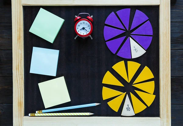 Bunte Mathefraktionen Der Tafel Interessante Mathematik Für Kinder Bildung Zurück — Stockfoto