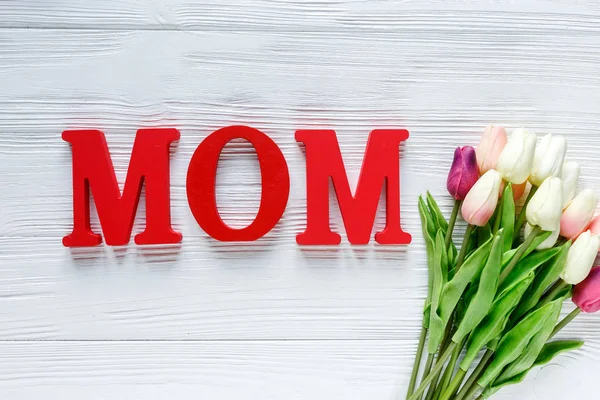 Gelukkige Moeders Dag Achtergrond Met Tulpen Mum Inscriptie Bovenaanzicht Met — Stockfoto