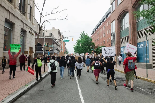 Hoboken Usa Czerwca 2020 Protest Pokojowy Sprawie Czarnego Życia Hoboken — Zdjęcie stockowe