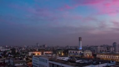 Mohammed V Meydanı 'ndan tüm gün çatıya.