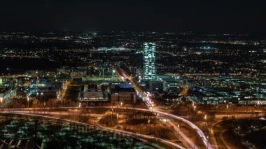 Almanya, Münih - Münih genel değerlendirmesi gece trafiğinin hafif izleriyle