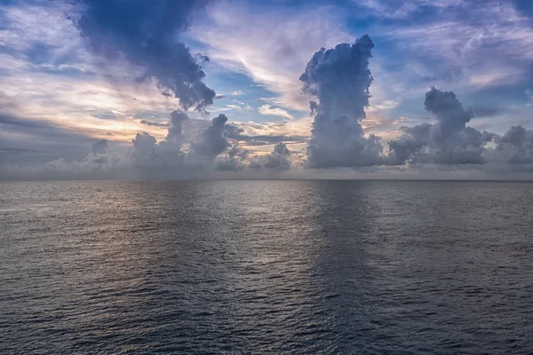 Vacker Himmel Bakgrund Sammansättningen Naturen — Stockfoto