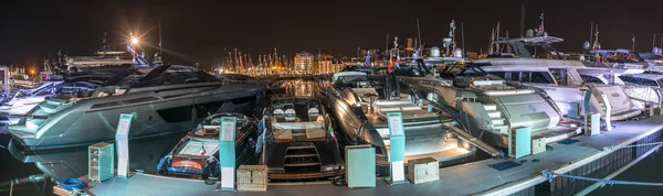 Viele Yachten Der Cannes Bay Bei Sonnenaufgang Nachtlichter Und Segelboote — Stockfoto