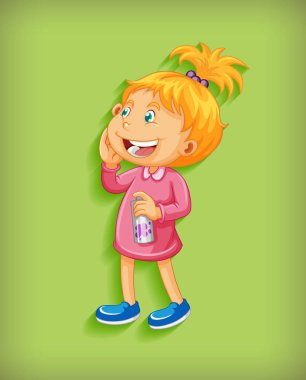 Ayakta gülümseyen sevimli küçük kız çizgi film karakteri yeşil arka planda izole edilmiş.