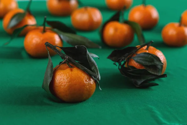Grupo Mandarinas Isoladas — Fotografia de Stock
