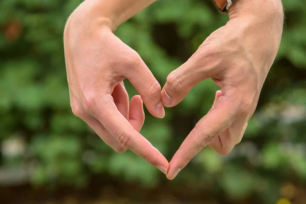 Two Hands Man Hand Woman Hand Form Heart Symbol Hands — Stock Photo, Image