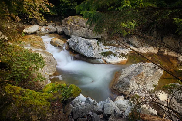 Cachoeira Pedras Vrancea Roménia — Fotografia de Stock