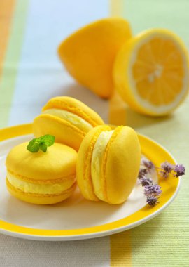geleneksel Fransız limon ve nane macaroons