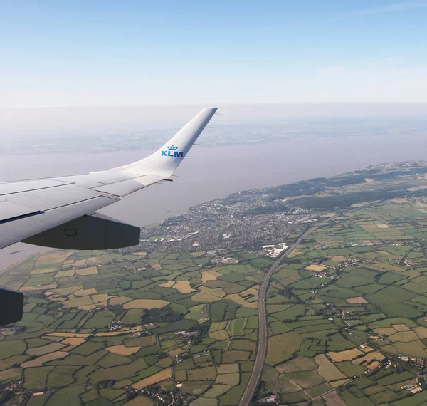 Вид Воздуха Центр Бристоля Англии Великобритании Близлежащие Поля Слева Крыло — стоковое фото