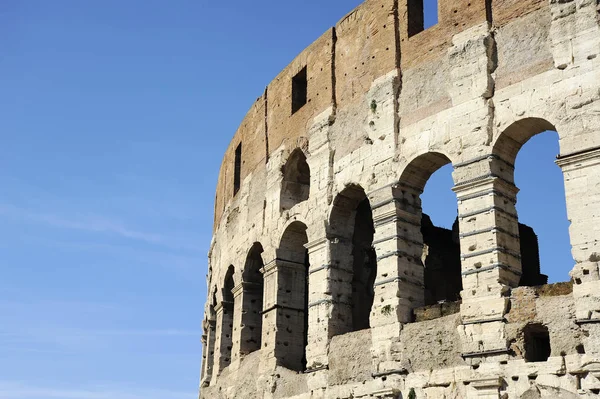 Una Sección Fachada Del Coliseo Anfiteatro Flavio Roma Lacio Italia — Foto de Stock