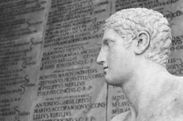 Statue Athlete Background Some Ancient Roman Inscription Blurred Rome Italy — Stock Photo, Image