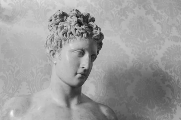 Римская Статуя Бога Аполлона Рим Италия — стоковое фото