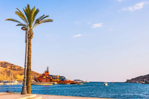 Cartagena murcia haven marina zonsondergang in de Middellandse Zee Spanje — Stockfoto