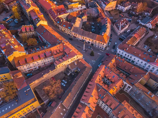 VILNIUS, LITUANIA - vista aérea superior de la ciudad vieja de Vilna —  Fotos de Stock