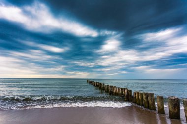 Baltık denizi üzerinde Asperitas bulutları, Litvanya