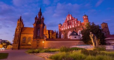 Litvanya 'nın başkenti Vilnius' taki UNESCO St. Annes Kilisesi